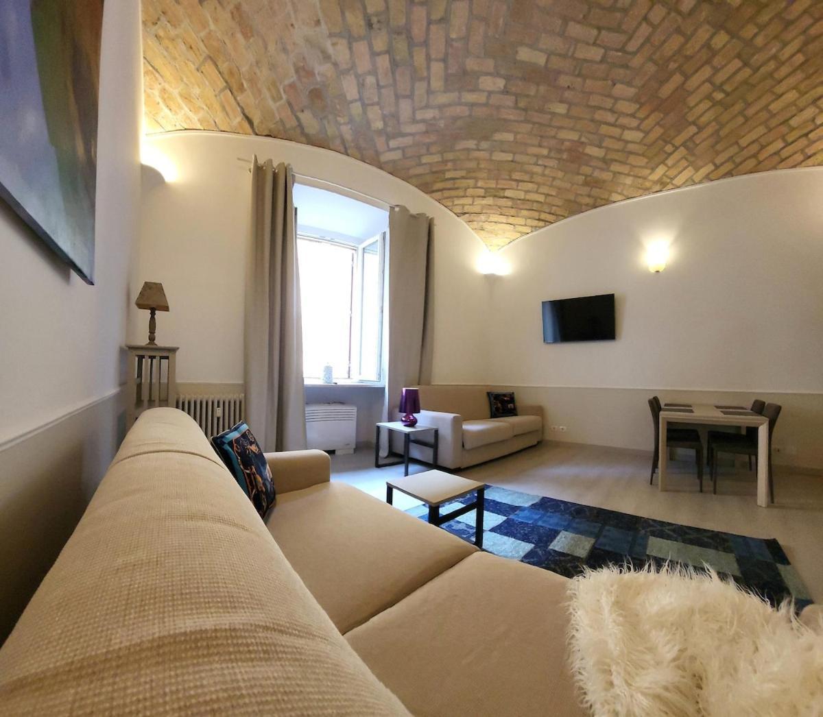 Apartment Monteoppio One Rome